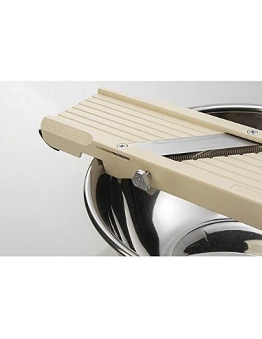 Mandoline Japonaise Standard- Benriner Fabriquée au Japon