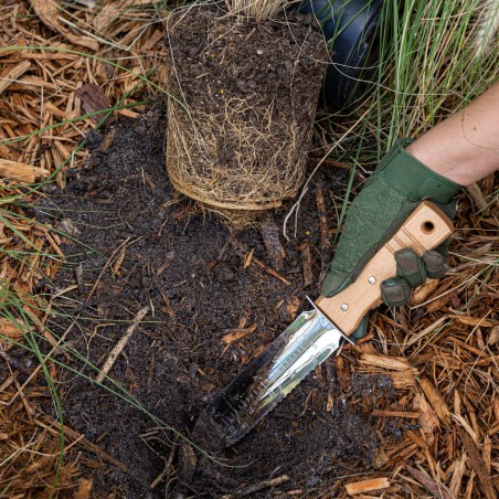 Hori-Hori Stainless Steel Japanese Trowel - Soil, Planting and Weeding Tool - Nisaku 802 Made in Japan
